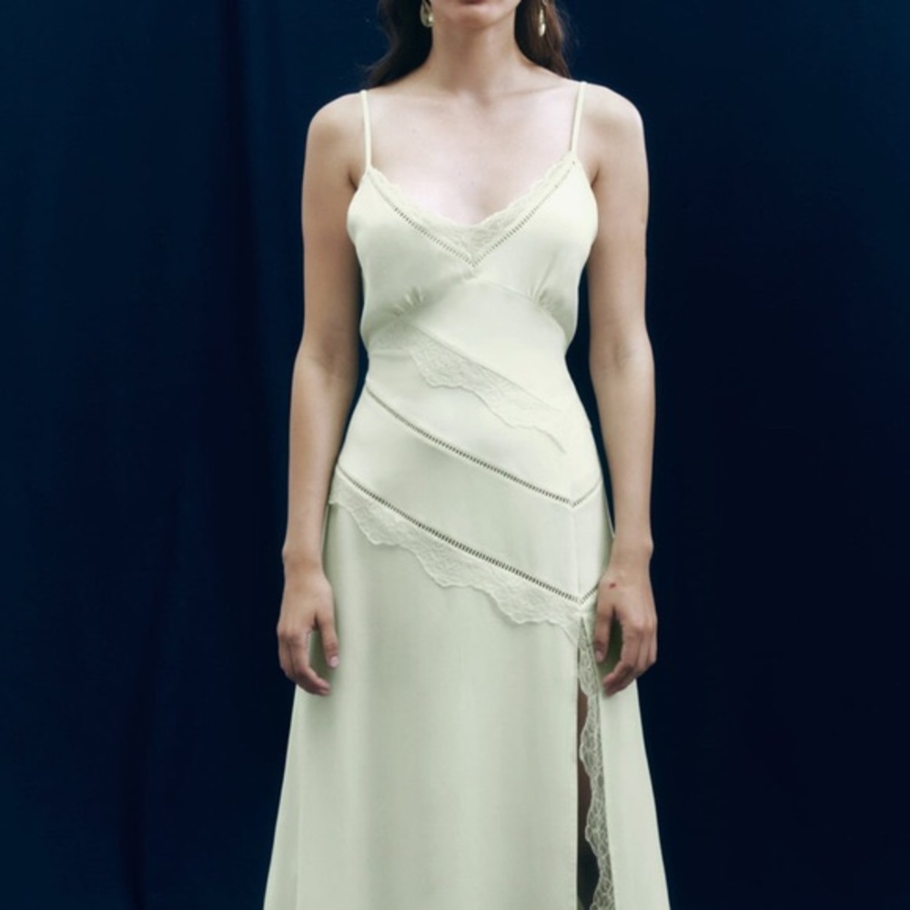 ❤️❤️NEW ZARA LONG SLIP LACE BEAUTIFUL  DRESS PISTACHIO  XS ❤️❤️